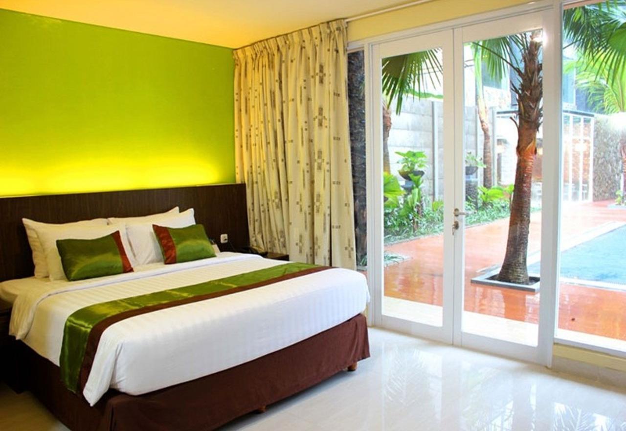 Bali De Anyer Hotel & Restaurant Exterior foto